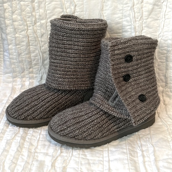 Ugg Classic Cardi Boots Size 5 - Picture 4 of 10